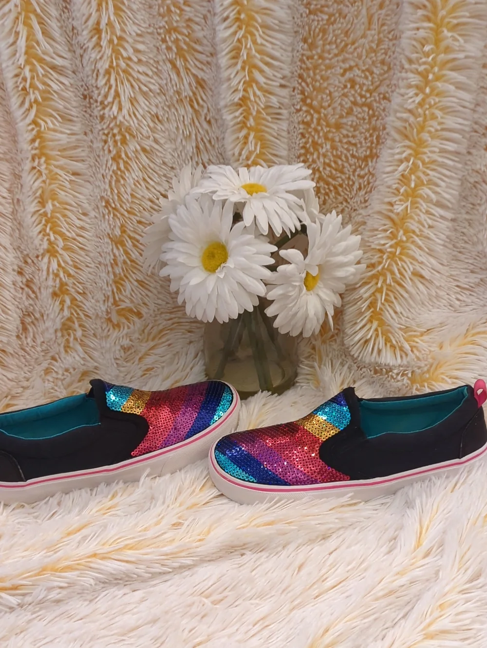 ❣️👟Skechers Kids Rainbow Sequin Slip-On Sneakers👟❣️